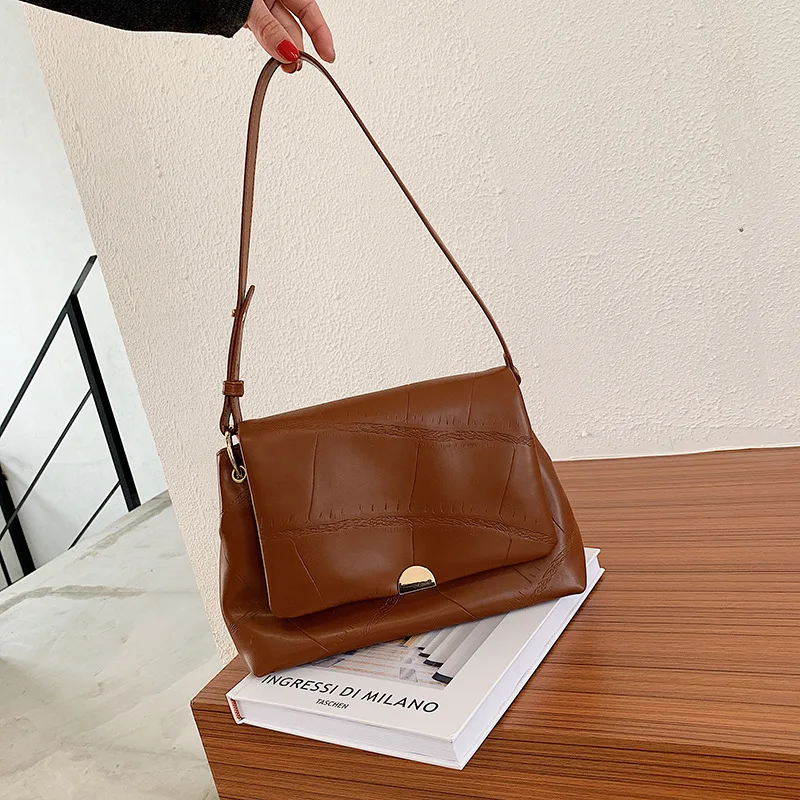 

High Quality Ladies Pure Color Handbag 2021 Net Red New Fashion Rhombus Messenger Bag Korean Version of Simple Shoulder Bag