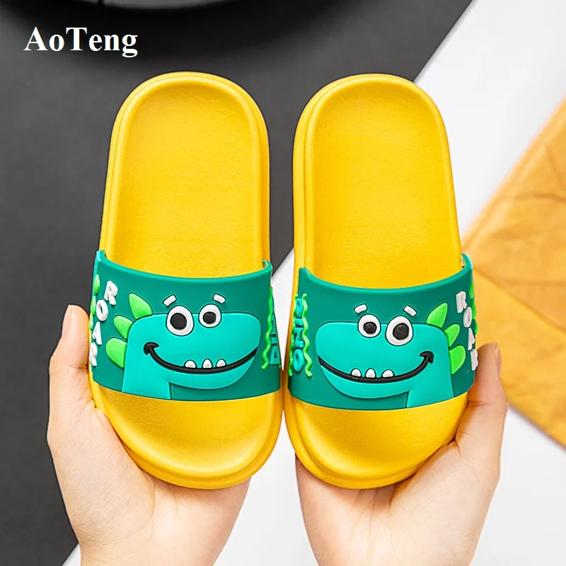 

2021 Summer Children Shoes High Quality Kids Shoes Home Casual Girls Slippers Cute Boys Slippers Non-Slip Cartoons Kids Slippers