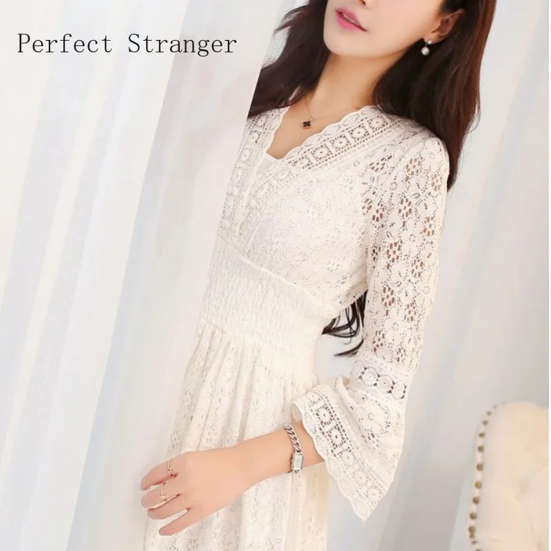 Женское длинное кружевное платье в богемном стиле с рукавом три четверти и V