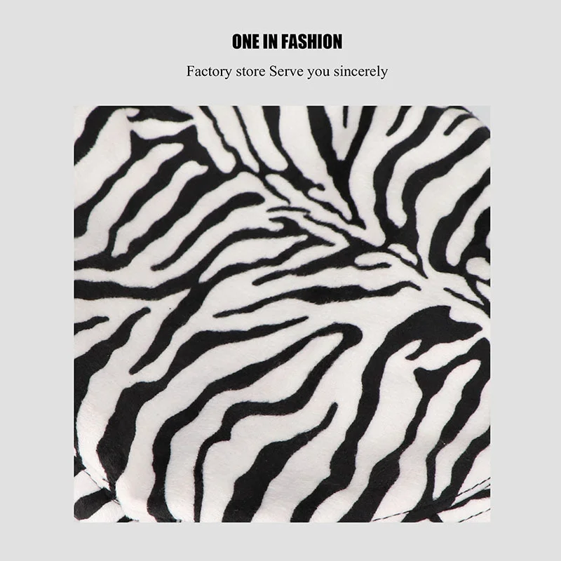 Берет женский в полоску модная шапка с рисунком коровы зебры белого и черного