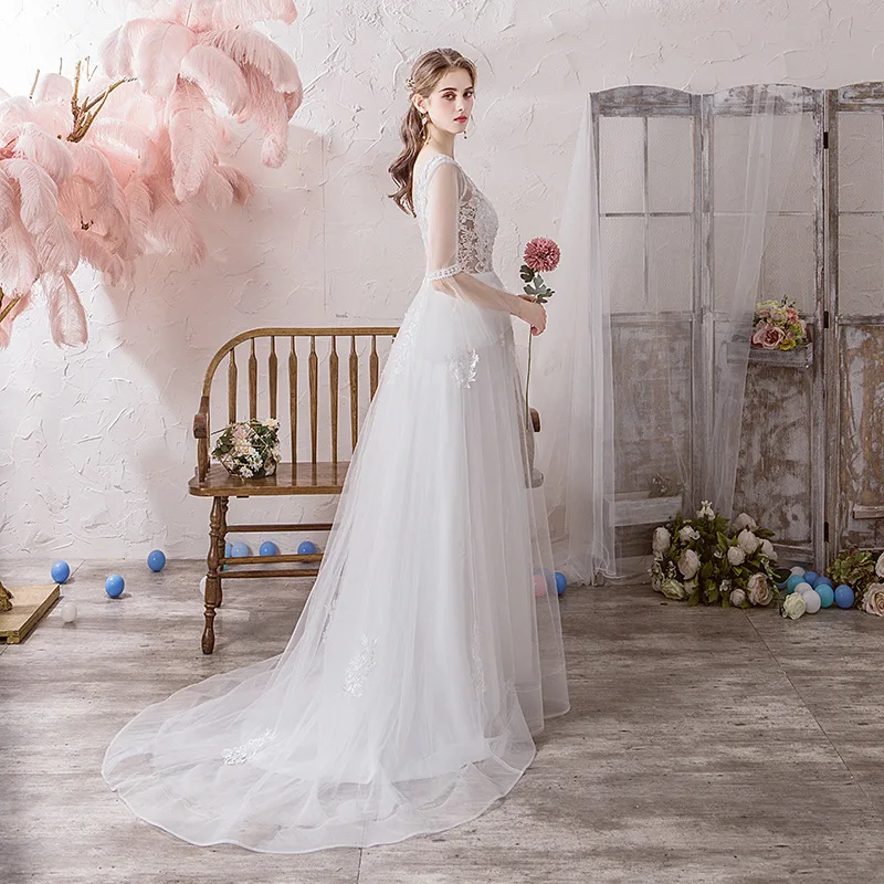 Женское свадебное платье со шлейфом простое кружевное большого размера с