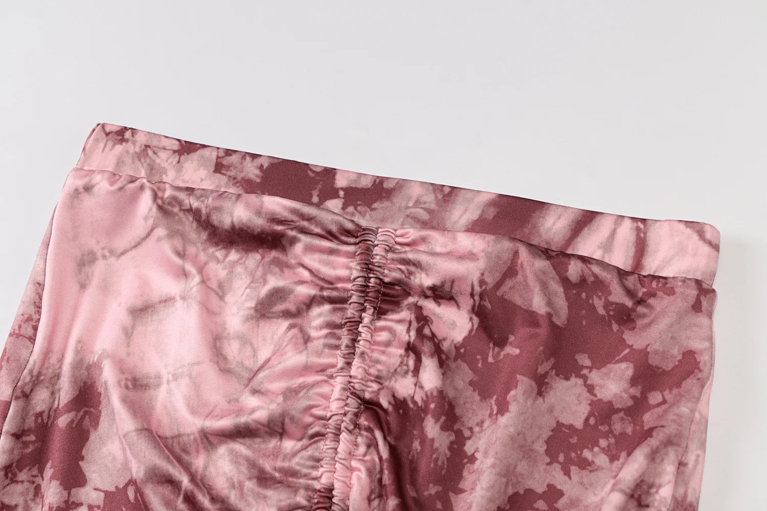 

Spring new tie-dyed long-sleeved t-shirt + skirt fashion two-piece suit women