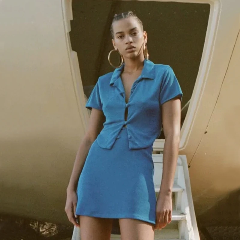 Для женщин распространение воротник на пуговицах с короткими рукавами Топ и Ю