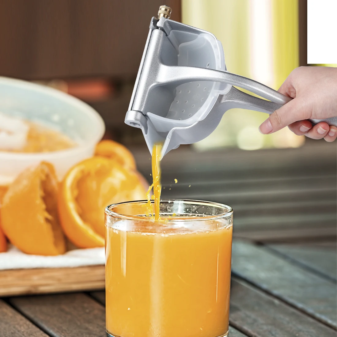 

New Big Manual Juicer- Aluminum Alloy Nut Fruit Lemon Orange Squeezer Extractor Tool Easy to Use Lemon Clip Manual Juicers