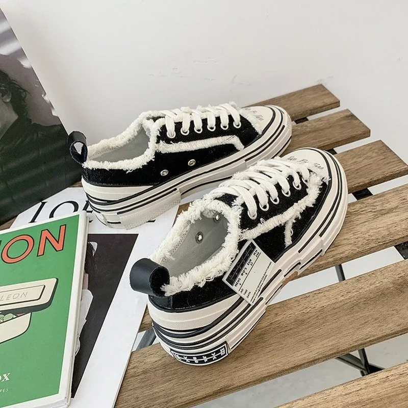 

NEW The 2021 Autumn and Winter Fashion Hot-selling Trend Casual Canvas Women's Shoes Outdoor Platform Lace-up Shoes Size35-39