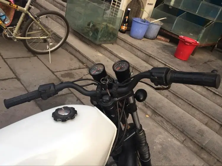 

Motorcycle Retro Handlebar 7/8" 22mm Euro Style For Cruiser Racer Bike