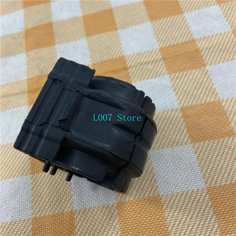 1 шт. оригинальный комплект втулок стабилизатора передней оси втулка