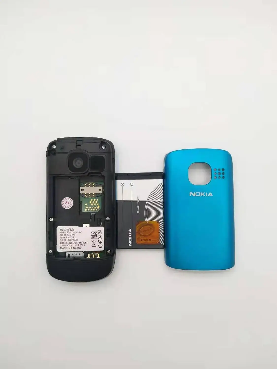 nokia c2 05 refurbished original unlocked nokia c2 05 slide cell phone fm radion phone free shipping free global shipping