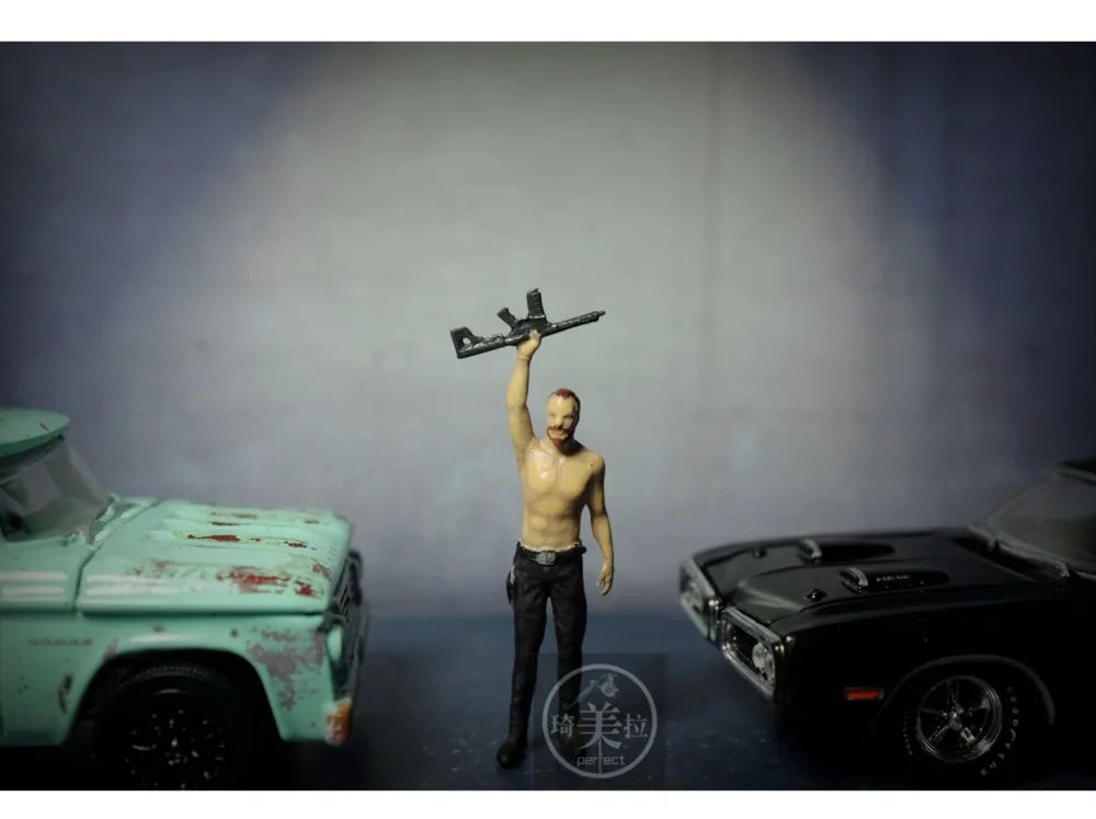 

1/64 Scale Resin Die-casting figure Model Godfather Joseph Doll Car Model Scene Layout Collection Decoration Toys