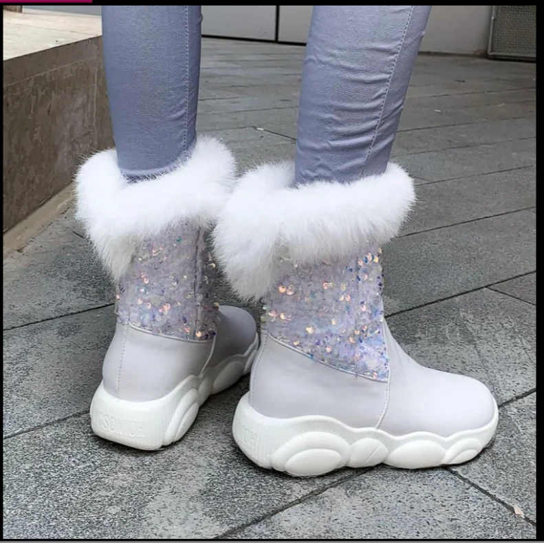 Осенне-зимние короткие сапоги на толстой плоской подошве из кроличьего меха с