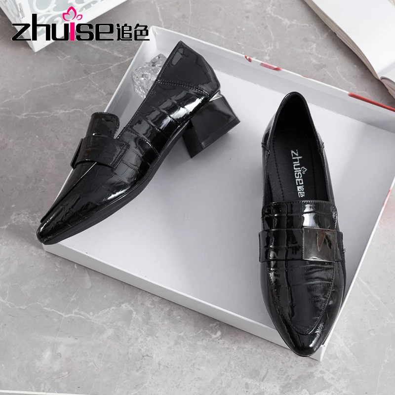 ZHUISE/лоферы из лакированной кожи Женская обувь Одношаговые тонкие туфли Сезон