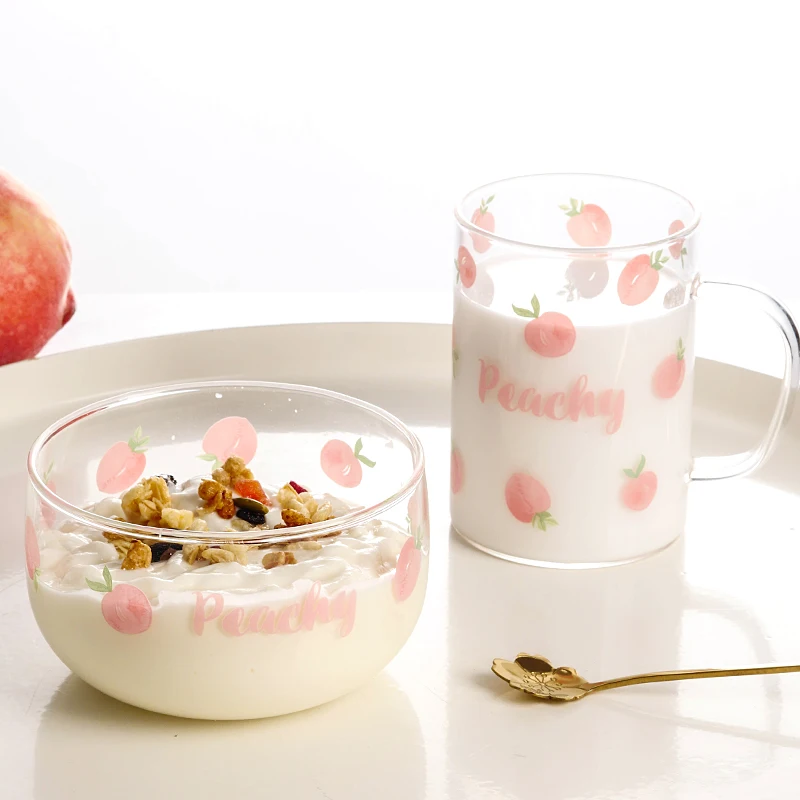 Розовая стеклянная чашка с фруктами простая большая кофейная кружка милая
