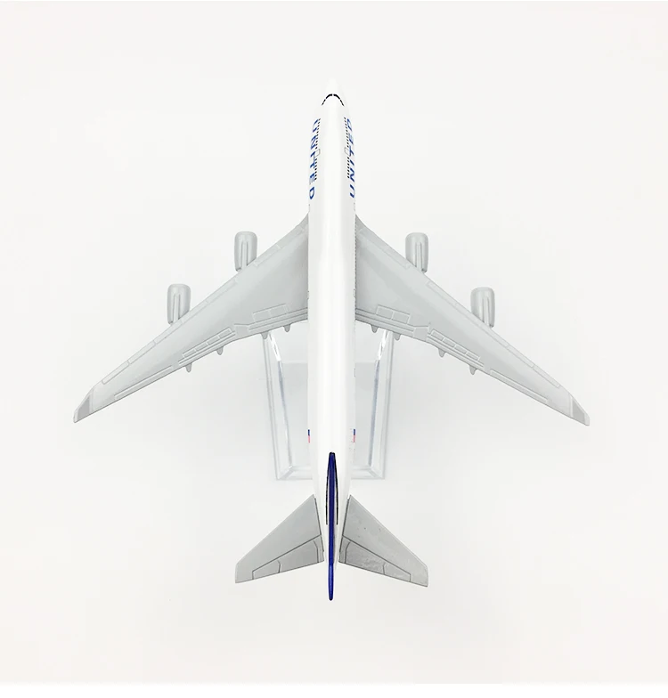 

1/400 Aircraft Model Simulation Passenger Aircraft Alloy Static Decoration 16CM United Airlines Boeing 747