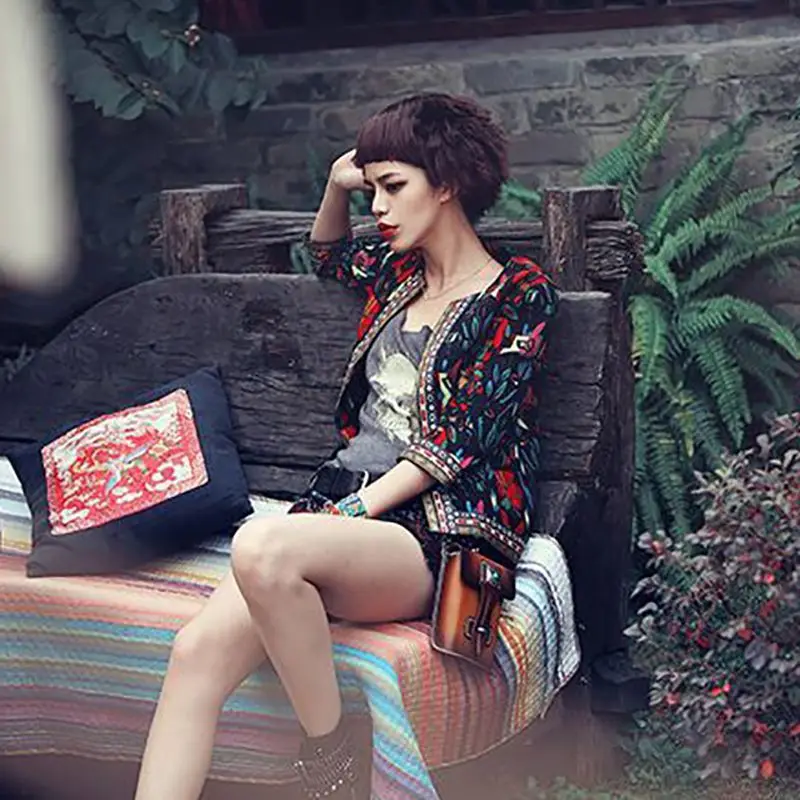 Куртка женская короткая с цветочным принтом модный офисный Кардиган длинным