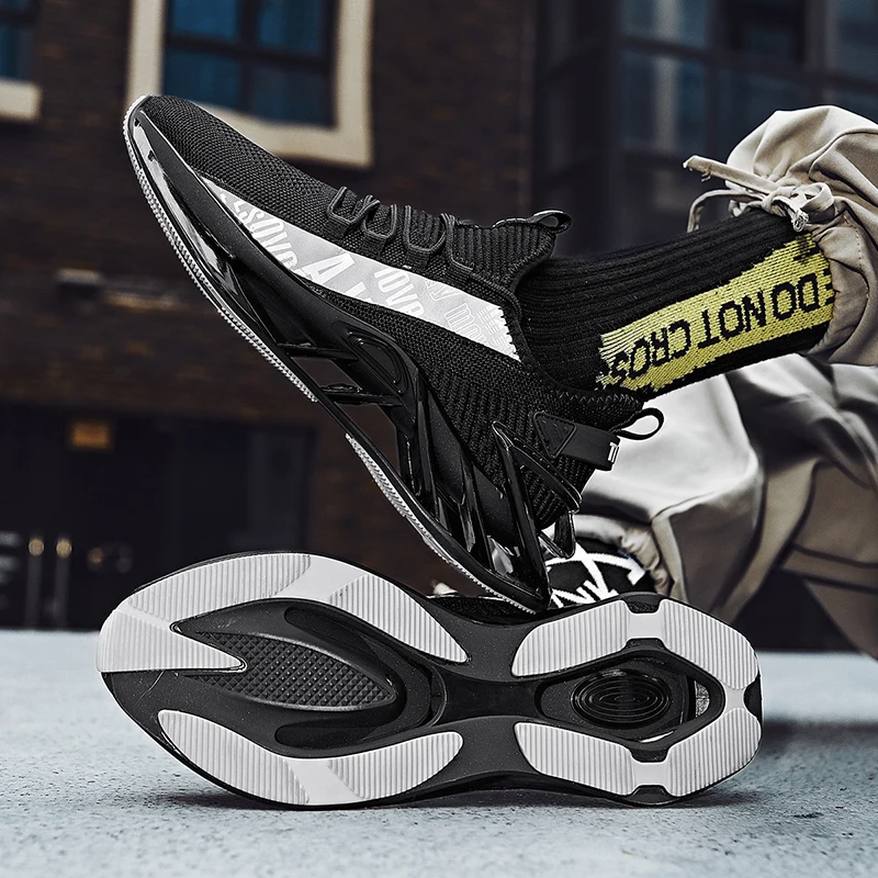 

Fashion Outdoor Non-slip Men Running Shoes High Quality Men's Sports Shoes Rubber Hard-Wearing Brand Low Sneakers for Men