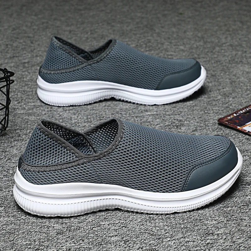 

Sneakers quality men's and women's Fashion sports outdoor Sneakersble and breatha
