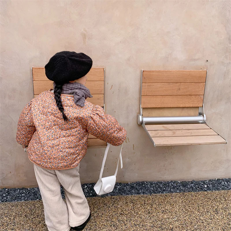 Детская куртка на молнии для девочек утепленная хлопковая вечерние кольная