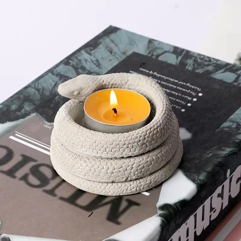 

Concrete Candlestick Candle Snake Coiling Design Silicone Mold Creative Handmade Resin Mold Home Decorative Animal Craft Tool