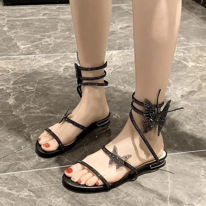 Женские босоножки со стразами сандалии-гладиаторы на низком каблуке летняя