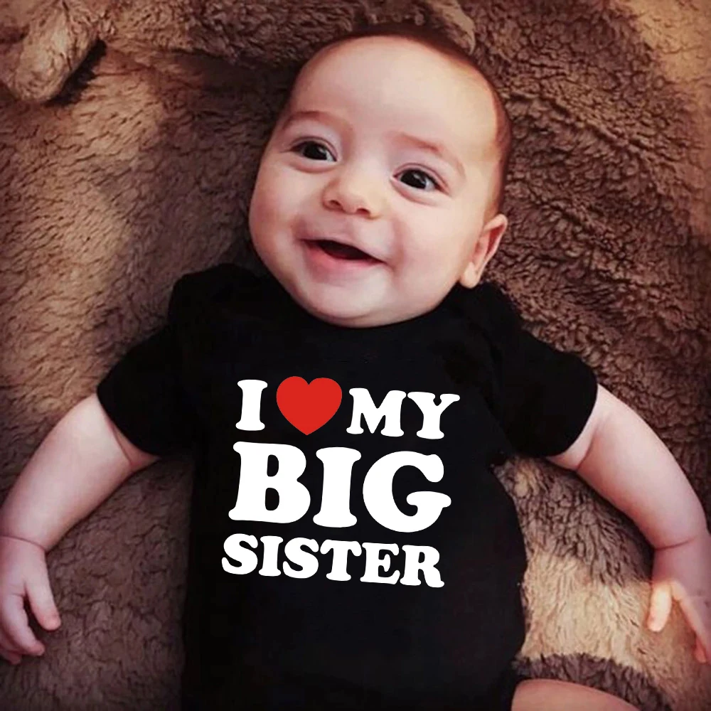 Детский мягкий комбинезон с коротким рукавом и принтом Я люблю свою старшую