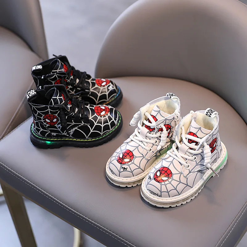 Дисней детская в мультипликационном стиле с человеком-пауком для мальчиков и