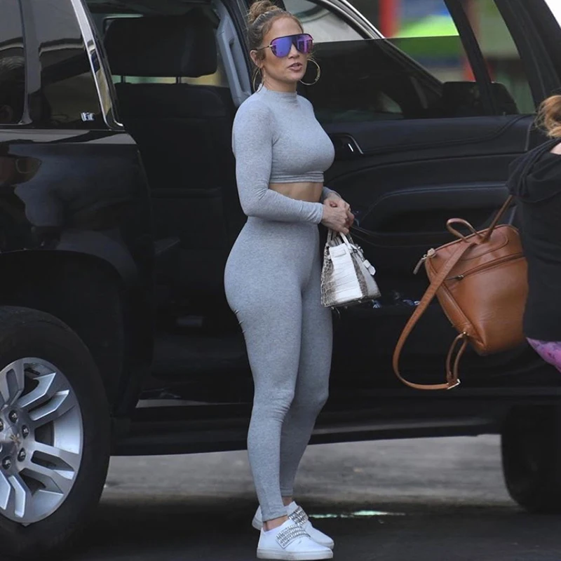 

Новинка 2021 г., Huanwei, укороченный топ для фитнеса, комплект штанов для йоги, женская спортивная одежда, пикантный бесшовный костюм с длинным ру...