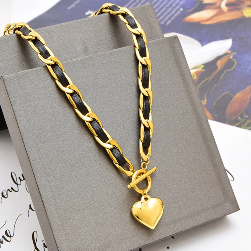 

XIYANIKE 316L Stainless Steel New Punk Leather Heart Pendant Necklace Snake Chain For Women Gift Party Fashion Jewelry Wholesale