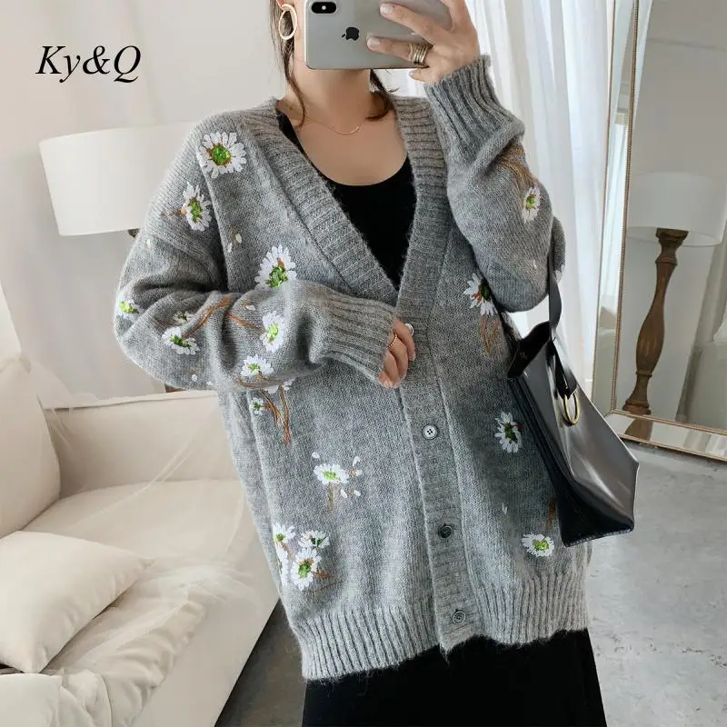 Женский мохеровый вязаный кардиган с вышивкой ромашки новый брендовый дизайн 2020