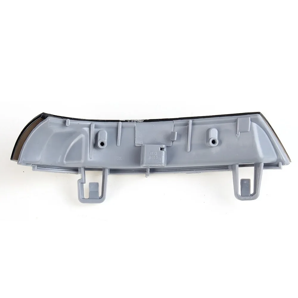 Динамический светодиодный указатель поворота для зеркала заднего вида желтый VW