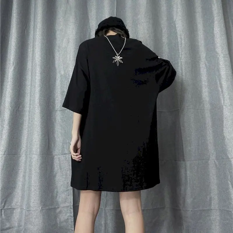 

Men And Women LooseT-shirt High Street Dark Cat Print Hip Hop Oversize Couple Outfit Short Sleeve Summer Tops For Women 2021