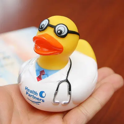 Новинка 2019 детские игрушки для ванной милый плавающий резиновый утенок в стиле