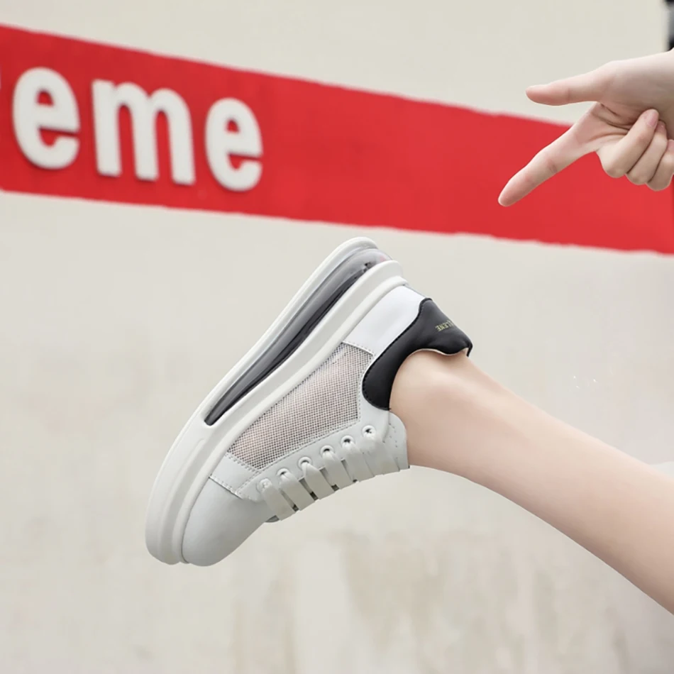 Женские кроссовки на шнуровке дышащие массивной платформе повседневная обувь из