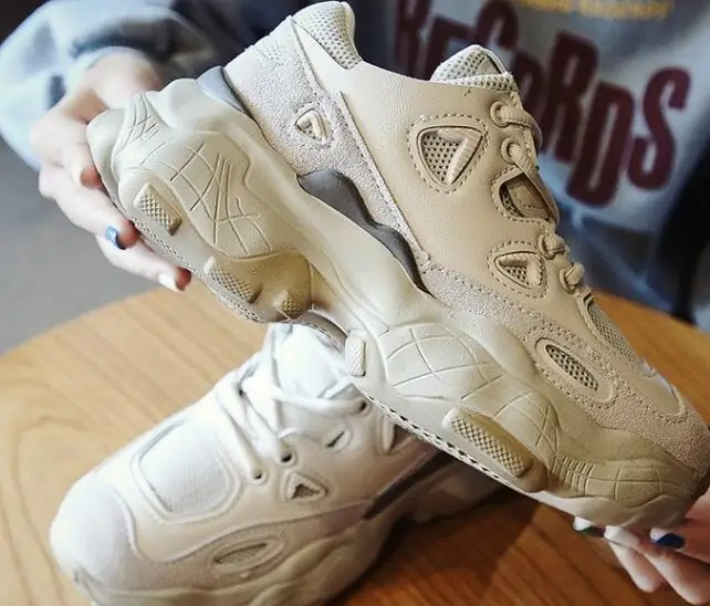 Женская обувь Старый дышащая сетчатая красного цвета с открытым носком