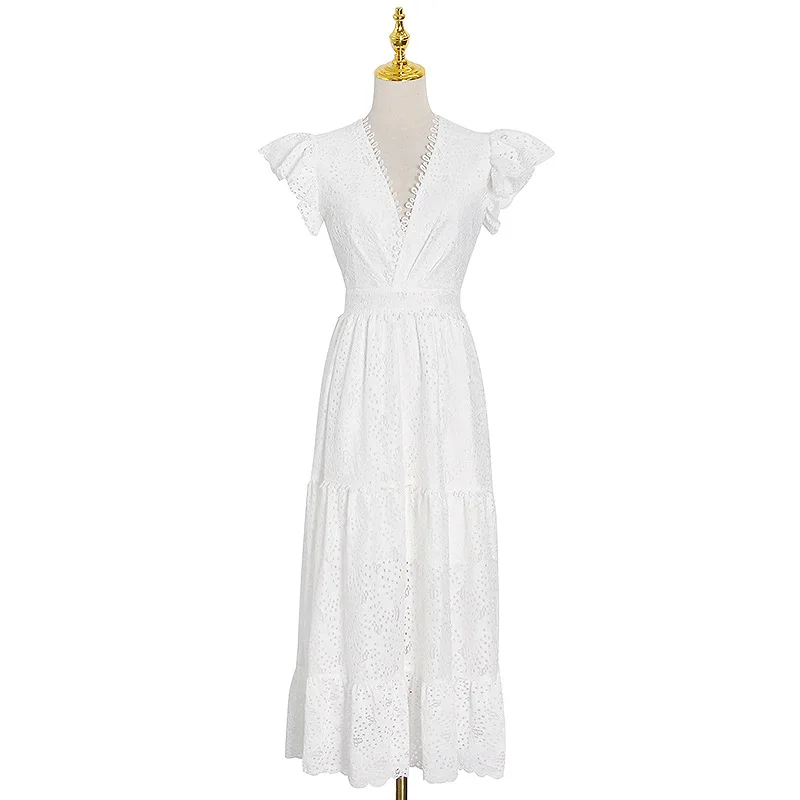 

Sexy V-neck skirt 2021 summer new pure color hook flower hollow out temperament foreign style lace sleeve long dress