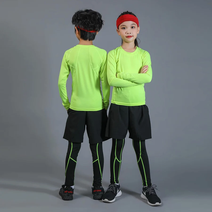 Зимнее термобелье для девочек быстросохнущее антимикробное эластичное Комплект