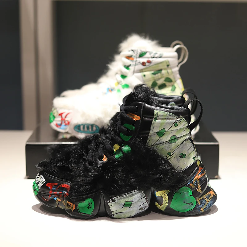 Женские кожаные ботинки maomao черные короткие с толстой подошвой граффити в