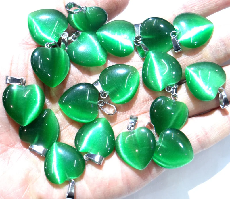 ). кошачий глаз сердечко. голубой кулон. тигриный глаз камень красный. кошачий глаз сердечки что за материал.