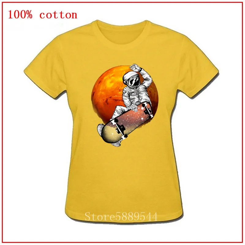 Потрясающая Летняя футболка с изображением Луны скейтборда космонавта захвата