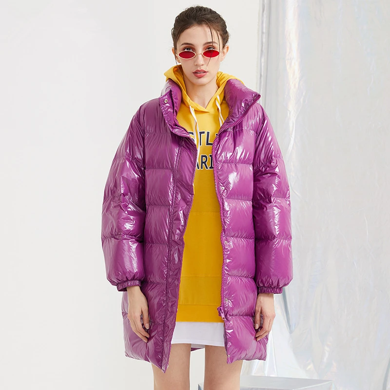 Fuchsia Высокое качество Зима Новая Женская Длинная свободная молния белый утиный пух Черный пуховик стоячий воротник модная женская куртка - Цвет: Fuchsia