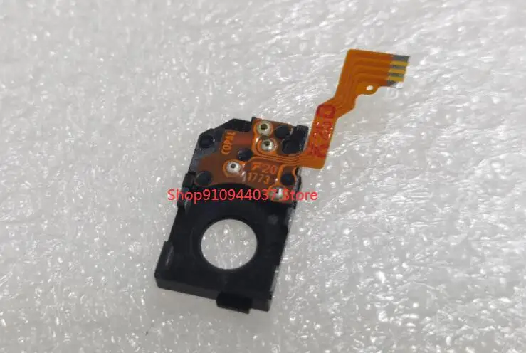 

Запасная деталь для цифровой камеры Samsung i85