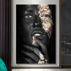 Черно-золотистые настенные постеры и принты в скандинавском стиле