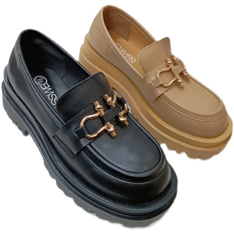 

Leather casual shoes platform platform single shoes women patent leather metal chain black small leather shoes spring 2021