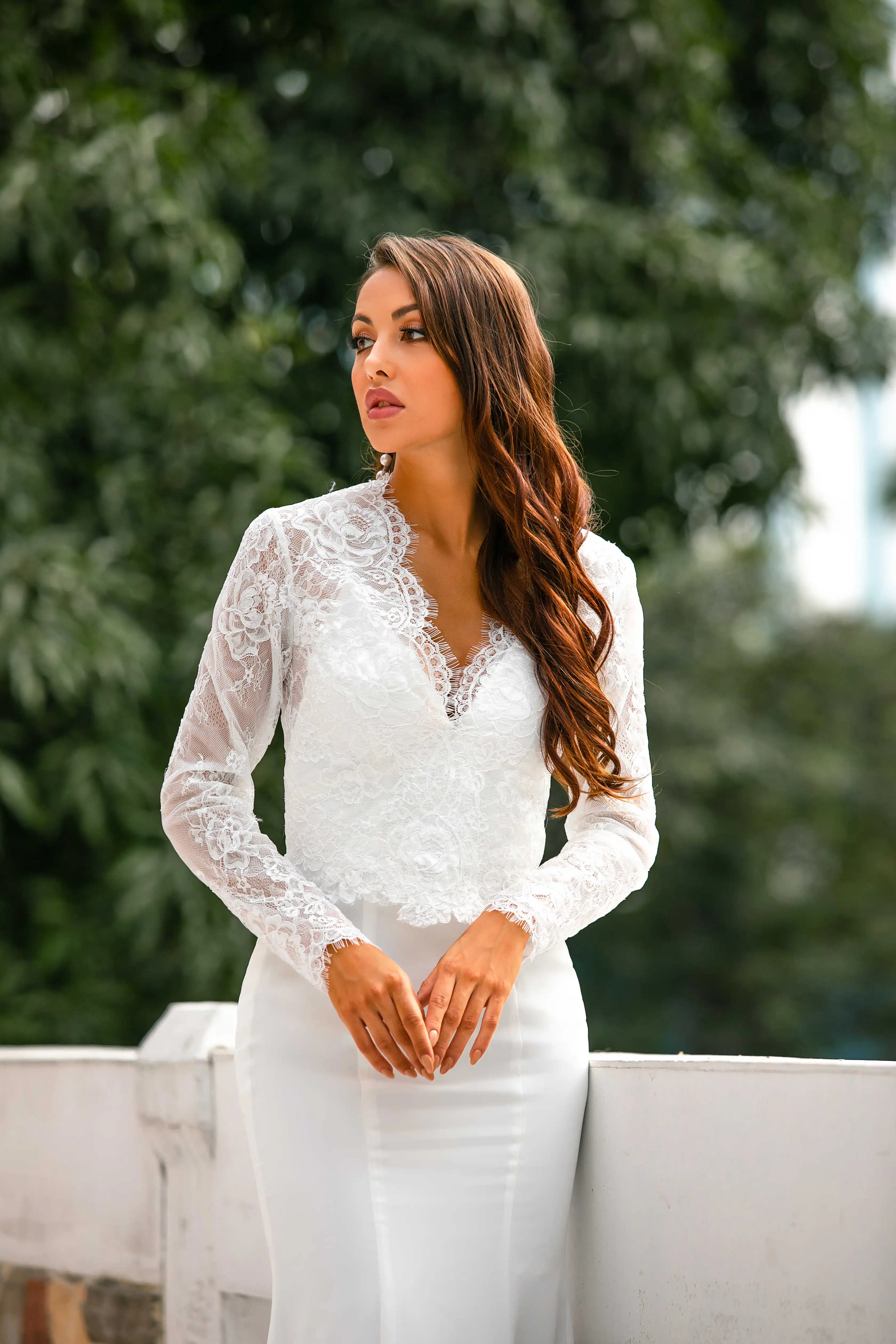 

Berylove Long Wedding Dress Formal Wedding Guest Party Dresses Sexylong sleeve Beach dress robes de soirée Marriage Bridal Dress