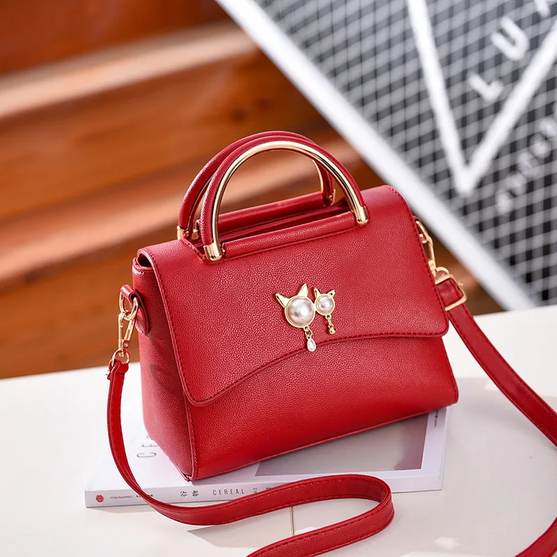 

Women's small bag 2020 new Korean version of the handbag shoulder messenger bag fashion wild simple women leather handbags