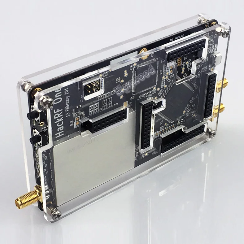 Платформа HackRF One для программно определяемой радиосистемы демонстрационная