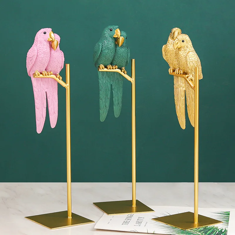 

VIP European creative couple parrot resin decoration