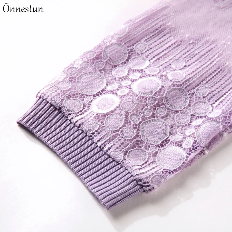 

Knit Crop Top Female 2021 New Women's T-shirts Summer Lace Sleeve T-Shirts Casual V Neck Woman T-shirts