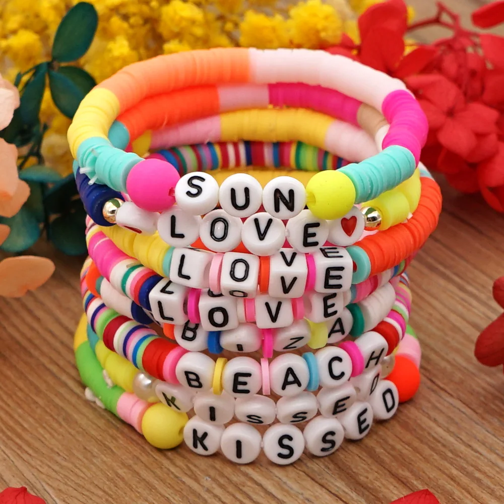 

2021 Cute Girl LOVE Letter Heart Bead Bracelet For Women Bohemia Multicolor Soft Pottery Chain Bracelet Boho Couple Jewelry Gift