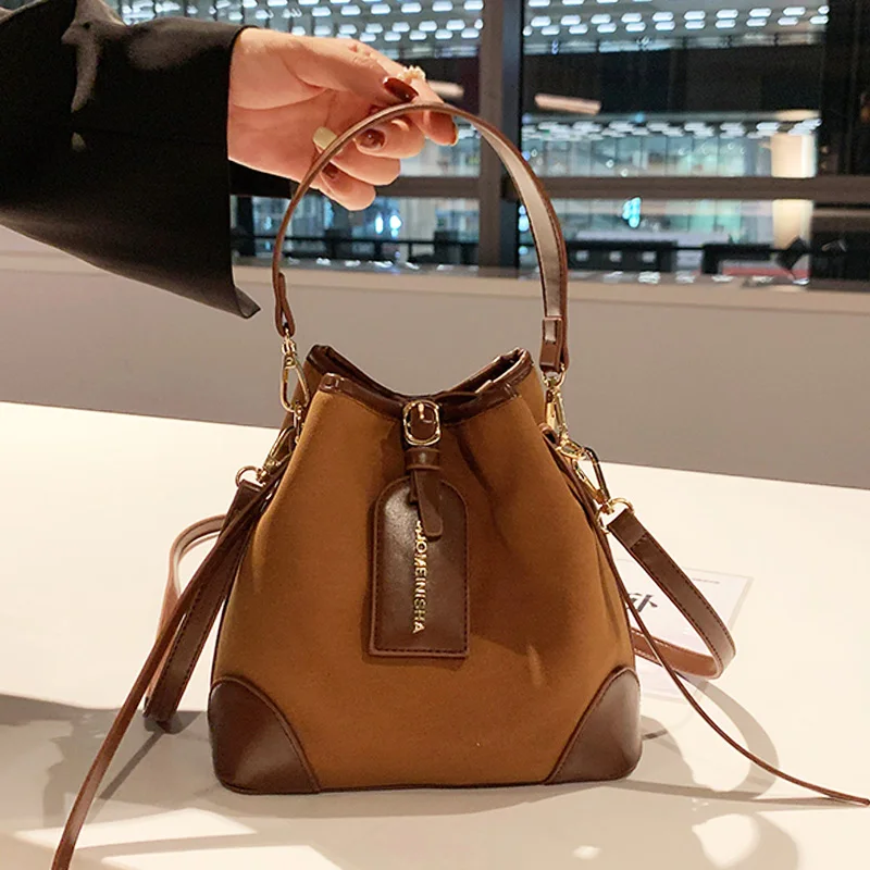 

Classic Bucket Bags For Women Brand Waterproof Nylon Small Handbag 2021 New Wave Lady Crossbody Bags Vintage Small Clutch Totes