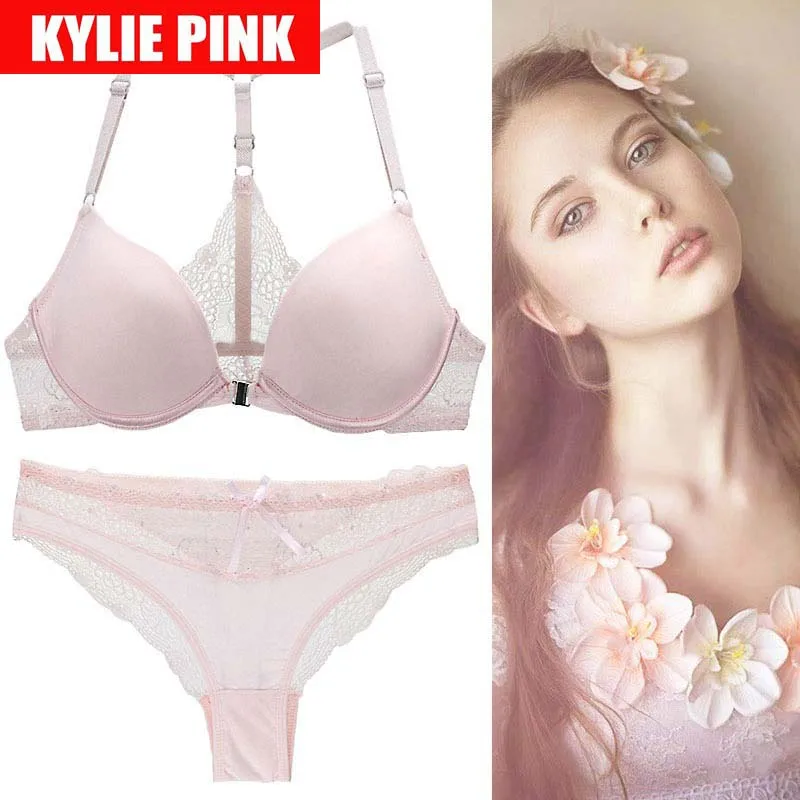 Комплект нижнего белья с кружевным бюстгальтером и трусиками для маленьких